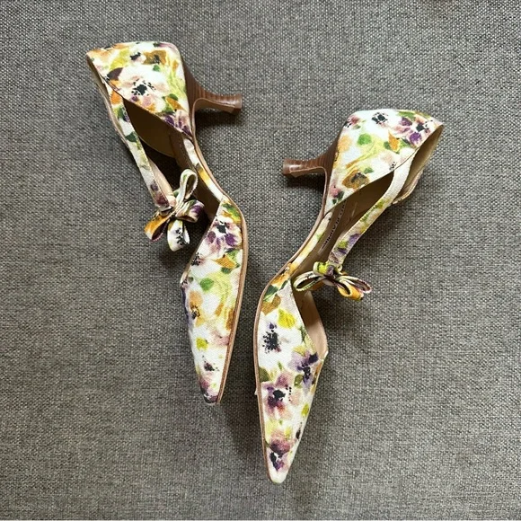 Manolo Blahnik floral print heels